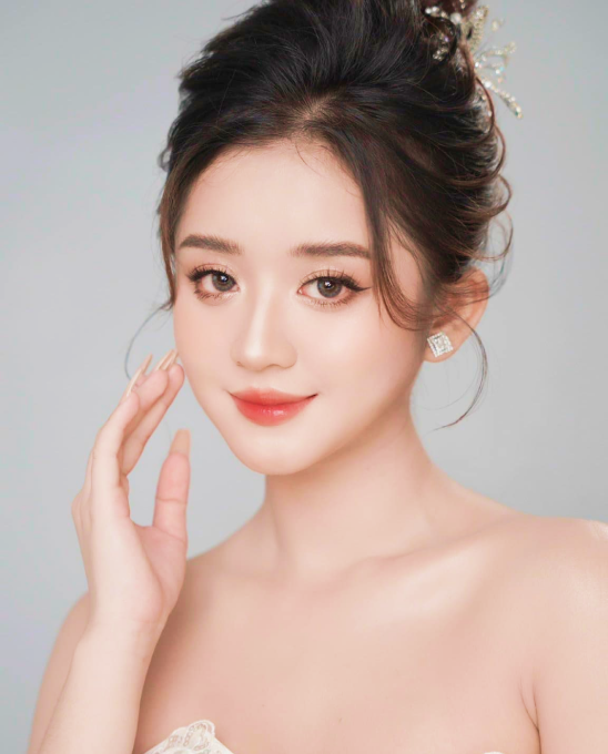 Về chúng tôi